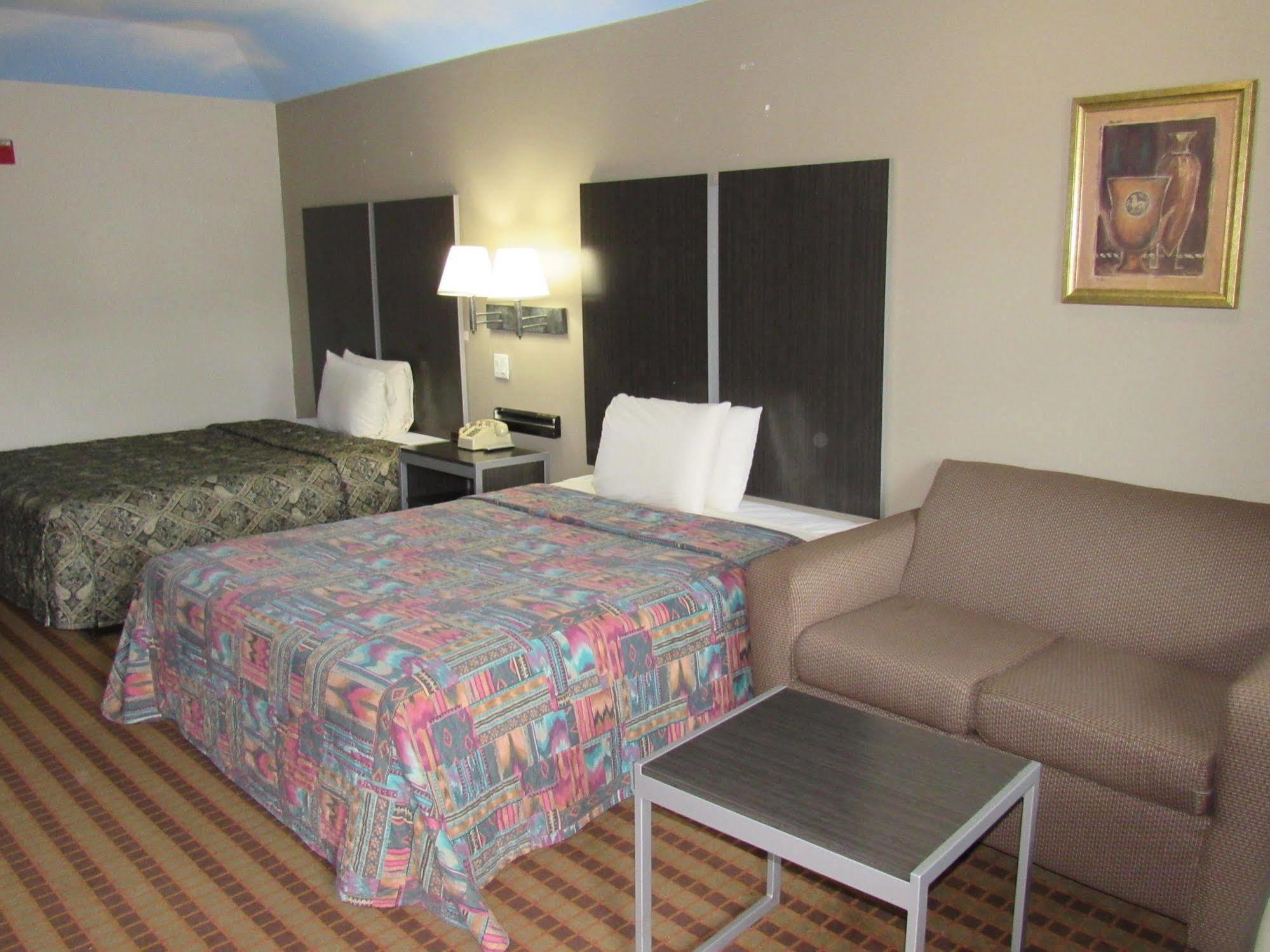 Camelot Inn & Suites Highway 290/Northwest Freeway Jersey Village Екстер'єр фото